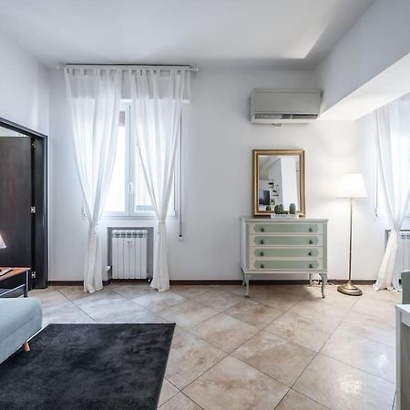 Апартаменты Sotto Le Due Torri 5* Болонья Экстерьер фото