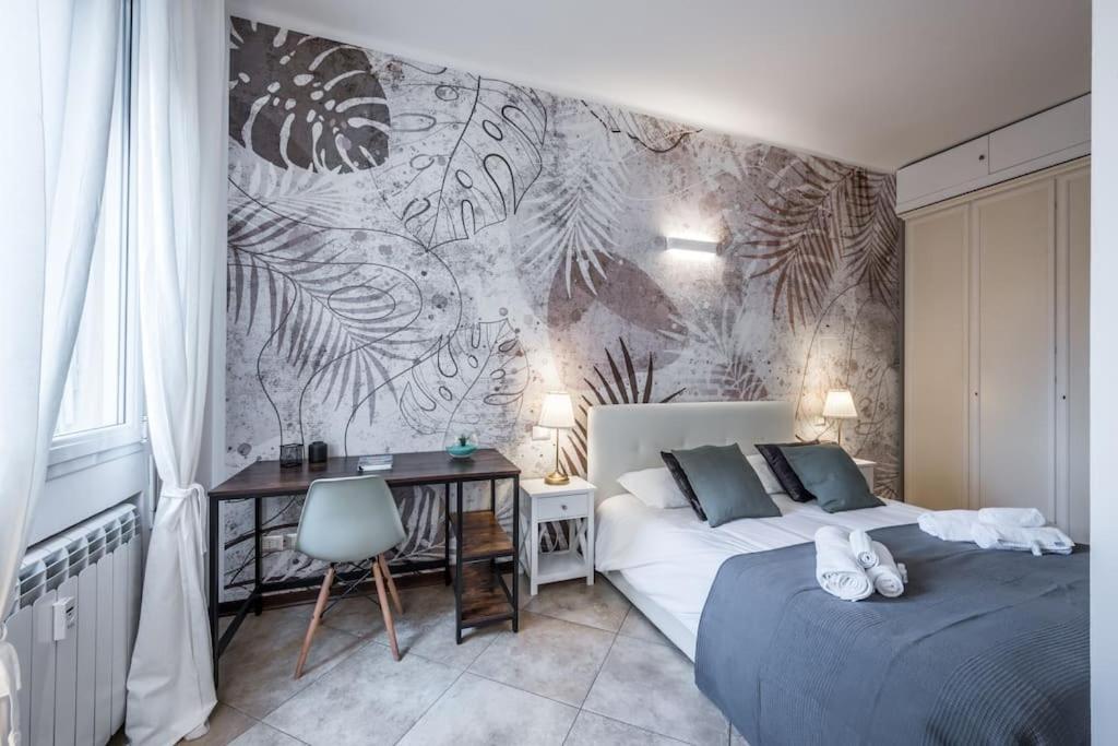 Апартаменты Sotto Le Due Torri 5* Болонья Экстерьер фото