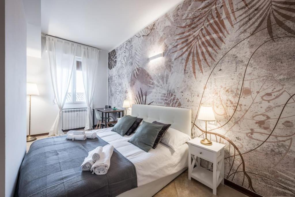 Апартаменты Sotto Le Due Torri 5* Болонья Экстерьер фото